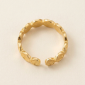 Bague Alba dorée ajustable à forme ouverte et finition texturée